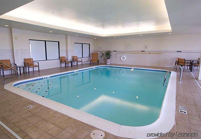 Courtyard By Marriott Monroe Airport Hotel Екстериор снимка
